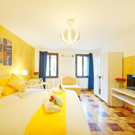Calle Dei Fabbri Apartment Venedig Eksteriør billede