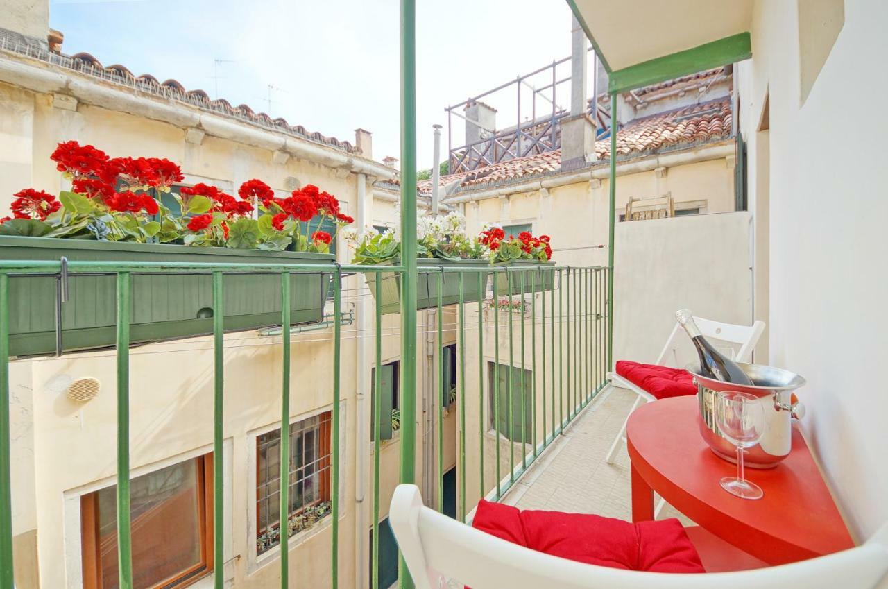 Calle Dei Fabbri Apartment Venedig Eksteriør billede