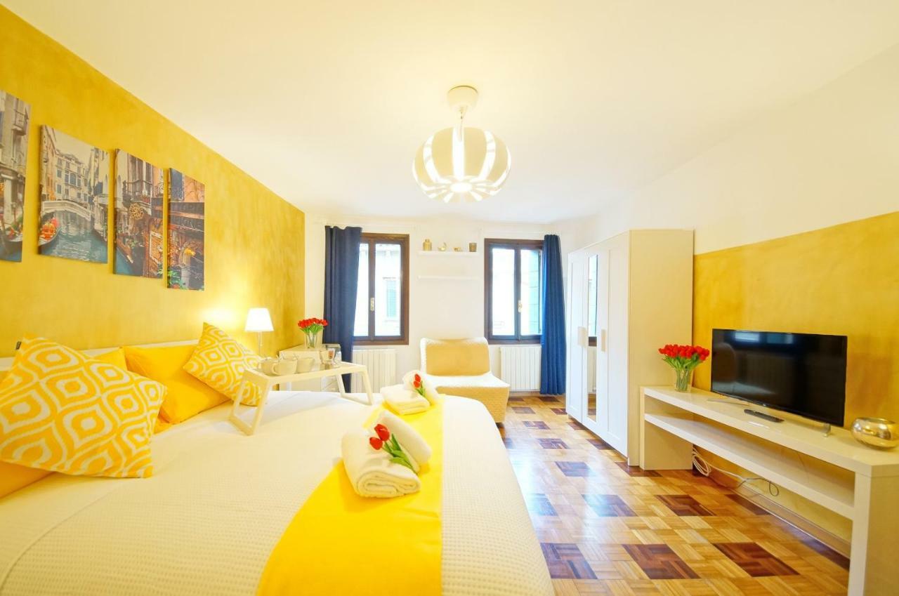 Calle Dei Fabbri Apartment Venedig Eksteriør billede
